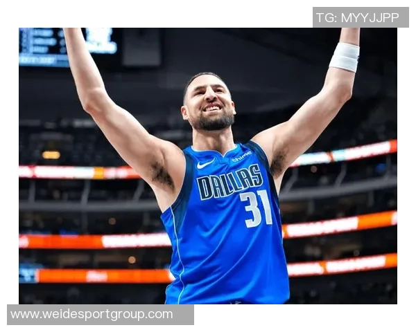 克莱高效表现替补出战23分钟砍下26分6助攻创历史三分命中新高